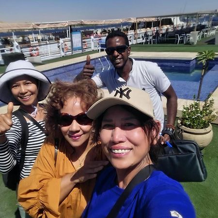 Hotel Five Star Nile Cruise From Aswan To Luxor Zewnętrze zdjęcie